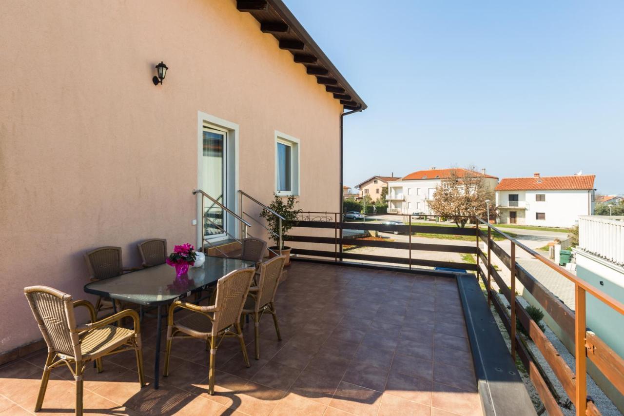 Apartman App Ruzica Finida